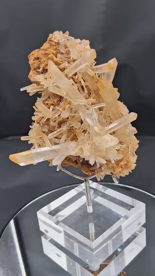 Mango Quartz with Halloysite